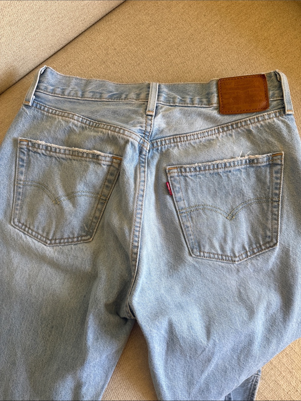 501 Levi's 90’s Light Blue Straight-Leg Jeans